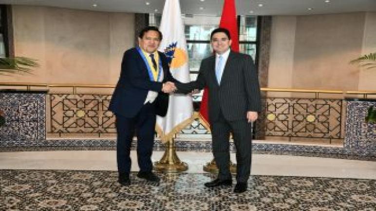 Le ministre des Affaires étrangères, de la Coopération africaine et des Marocains résidant à l’étranger, M. Nasser Bourita, a reçu, mercredi à Rabat, le président du Parlement andin, Gustavo Pacheco Villar 